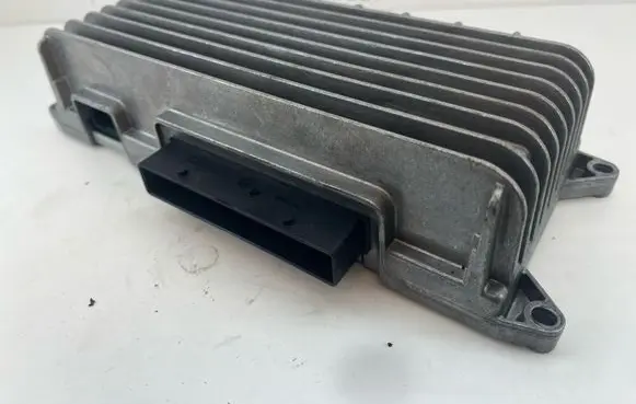 Audi A6 S6 C6 4F Sound amplifier 4F0910223K