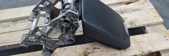 Audi A6 S6 C8 4K Armrest 4K0864283D 4K0864207G