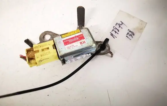 Toyota RAV 4 (XA20) Airbag deployment crash/impact sensor 8986042020
