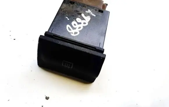 Skoda Octavia Mk1 (1U) Windscreen/window heater switch