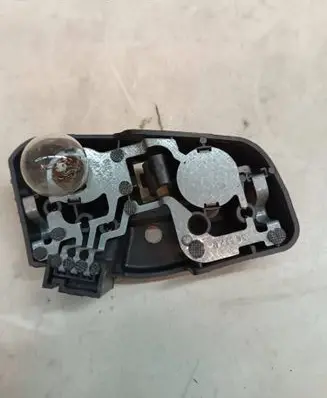 BMW 3 E46 Tail light bulb cover holder 388570R 32CP