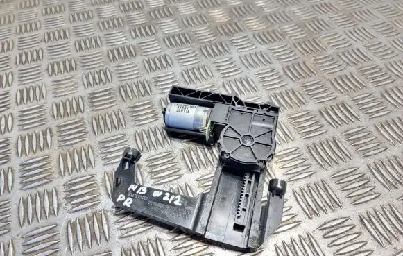 Seat adjustment motor