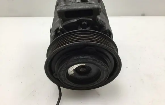 Audi A6 S6 C5 4B Air conditioning (A/C) compressor (pump) 4B0260805