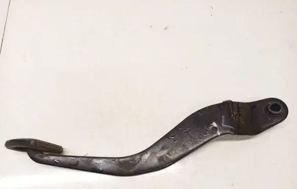 Toyota Corolla Verso AR10 Brake pedal 3132152010