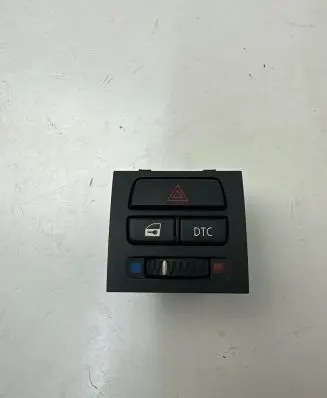 BMW 3 E90 E91 Central locking switch button 9132421