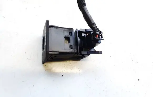 Lexus IS 220D-250-350 Passenger airbag on/off switch 1672p71