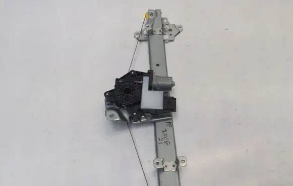 Nissan Juke II F16 Front door window regulator with motor 807506PA1A