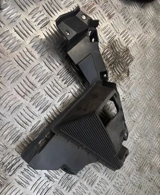 Renault Austral Front bumper mounting bracket 628631496R