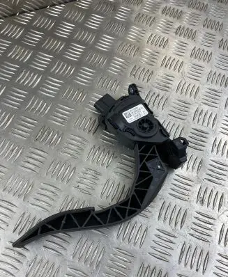 Audi Q5 SQ5 Accelerator throttle pedal 8K1723523A