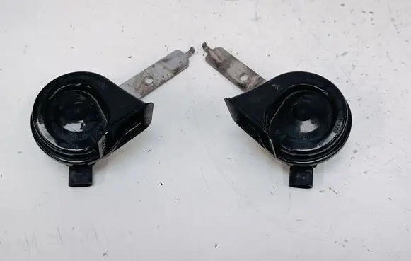 BMW X5M E70 Horn signal 7288095 7288096