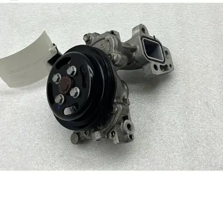 Suzuki Vitara (LY) Water pump 53S