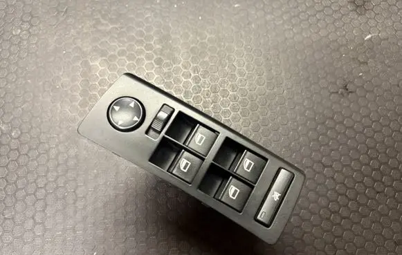 BMW X5 E53 Electric window control switch 6952795 HW05SW06 0423KAI01
