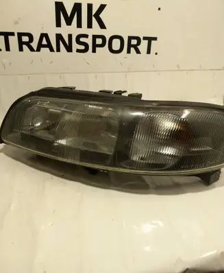 Volvo V70 Headlight/headlamp 8620686 89004805