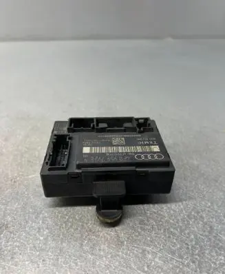 Audi A6 S6 C6 4F Door control unit/module 4F0959792E