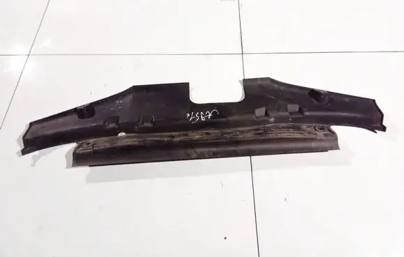 Nissan Primera Radiator support slam panel
