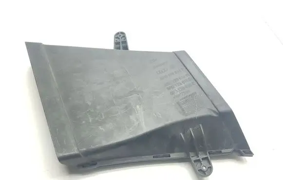Audi Q5 SQ5 Air intake duct part 8R0129618F