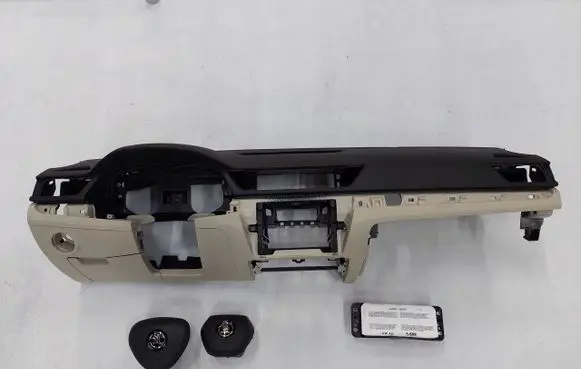 Skoda Superb B8 (3V) Airbag set with panel 3V0857069