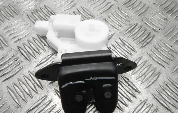 Nissan Leaf II (ZE1) Tailgate/trunk/boot lock/catch/latch 0822 L146
