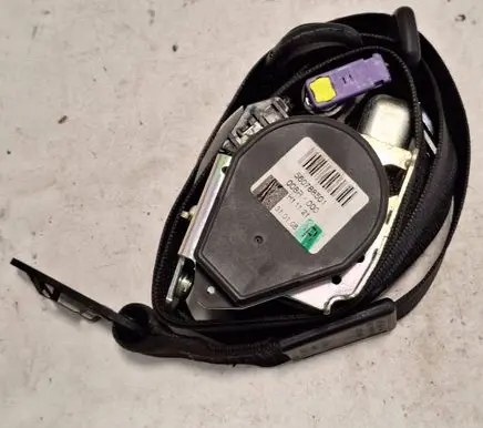 Audi A4 S4 B7 8E 8H Front seatbelt 560788501 008R000 H11121