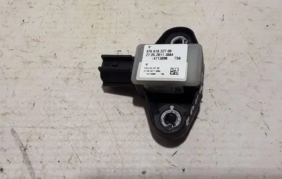 Porsche Panamera (970) Airbag deployment crash/impact sensor 97061822700