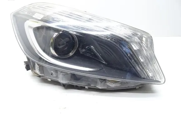 Mercedes-Benz A W176 Headlight/headlamp A1768200661