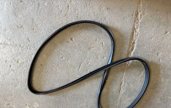 Hyundai i30 Front door rubber seal 