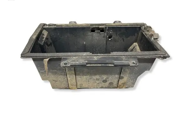Citroen Jumper Battery box tray 1384216080