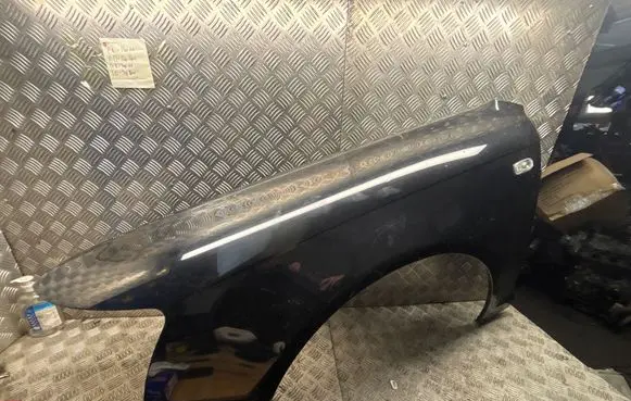 Audi A6 S6 C6 4F Fender 