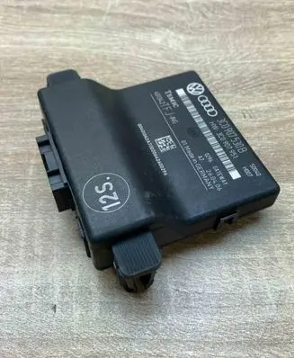 Volkswagen PASSAT B6 Gateway control module 3C0907530B 3C0907951