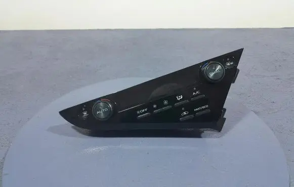 Toyota Camry VIII XV70 Climate control unit 55900-33M80