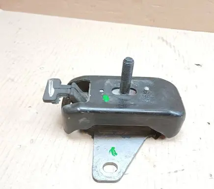 Volkswagen Amarok Engine mount bracket 2H6199256