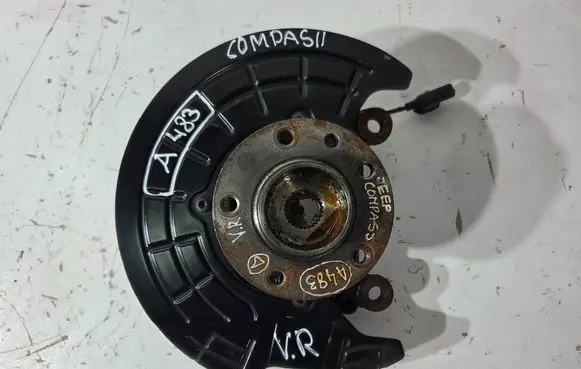 Jeep Compass Front wheel hub spindle knuckle A483