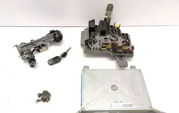 Honda Legend III KA9 Engine ECU kit and lock set 37820P5AG07 38800SZ3G13
