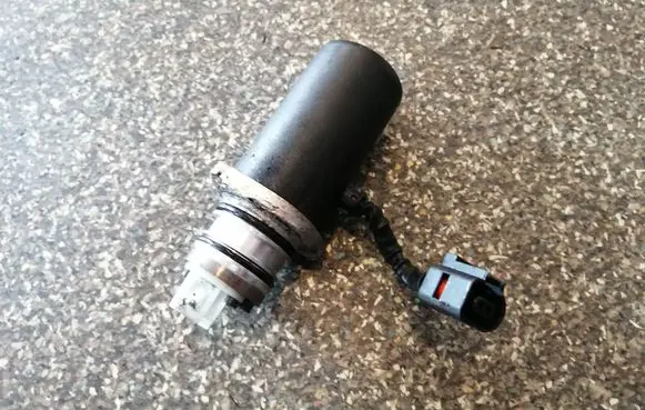 Land Rover Freelander 2 - LR2 Rear gearbox reducer motor 