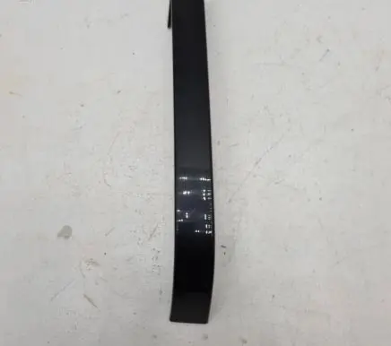 BMW 3 E46 Rear/tail light trim molding 7020079