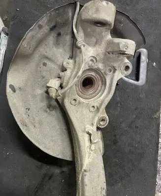 Audi A6 S6 C6 4F Front wheel hub spindle knuckle