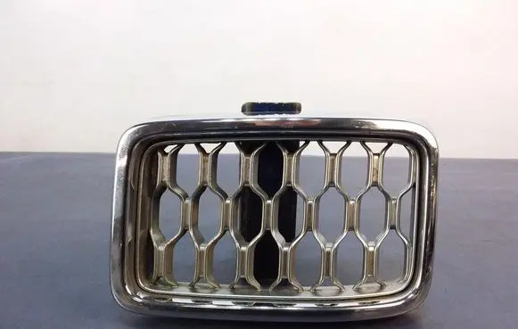 Jeep Grand Cherokee Front grill 5ZV08TRMAA
