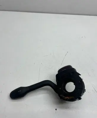 Volkswagen Golf III Indicator stalk 1H0953513C