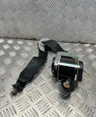 Hyundai Tucson TL Rear seatbelt 630725600D L001683 0350L0000