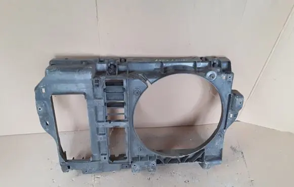 Peugeot 407 Radiator cooling fan shroud 9646474780