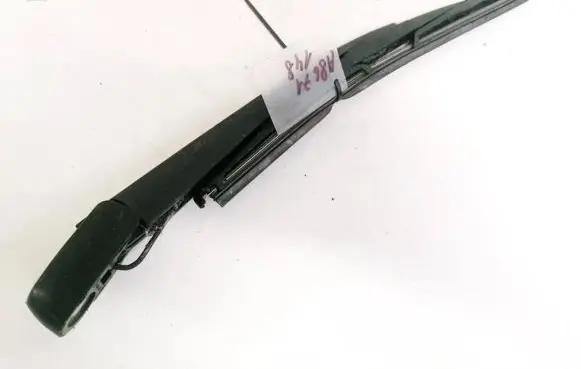 Honda CR-V Rear wiper blade arm