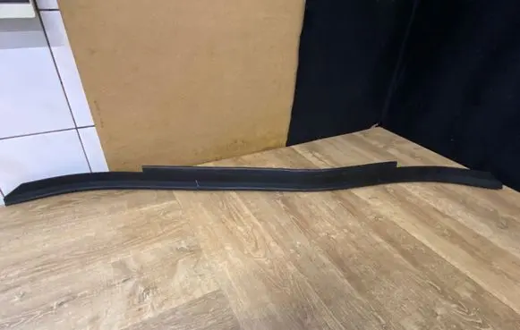 Land Rover Range Rover Sport L494 Engine compartment rubber PC09003009