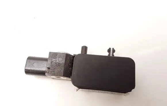 Mazda Tribute Airbag deployment crash/impact sensor 4F1314B345AA 4F1314B345