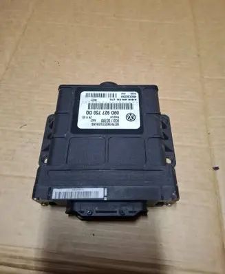 Volkswagen Touareg I Gearbox control unit/module 09D927750DQ