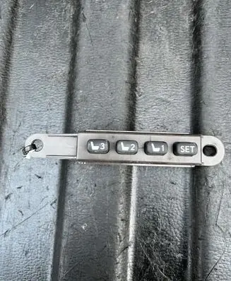 Lexus RX 450H Seat memory switch 15C346 15C343