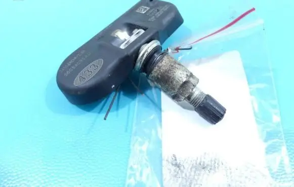 Chrysler Sebring (JS) Tire pressure sensor 5WY7000 IMPRK1238599