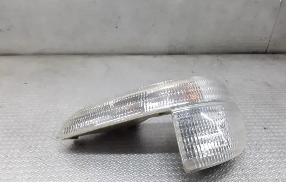Ford Explorer Front indicator light