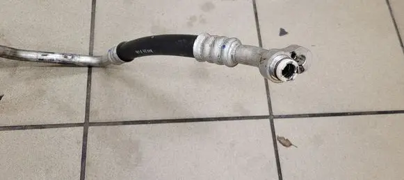 BMW X5 F15 Air conditioning (A/C) pipe/hose 9252992