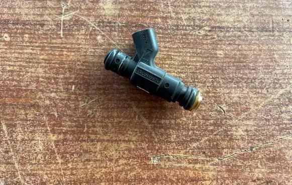 Mini One - Cooper R50 - 53 Fuel injector 0280155991 04891192AA
