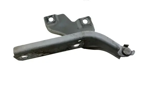 Volkswagen PASSAT B8 Engine bonnet/hood hinges 3G0823302